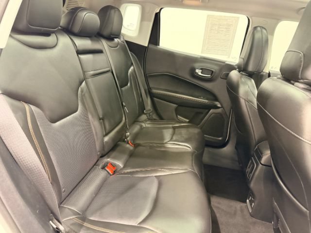 Used 2018 Jeep Compass Limited w/ Navigation Group AWD/4WD image 35