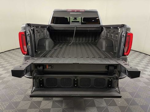 Used 2019 GMC Sierra 1500 Denali w/ Denali Ultimate Package AWD/4WD image 17