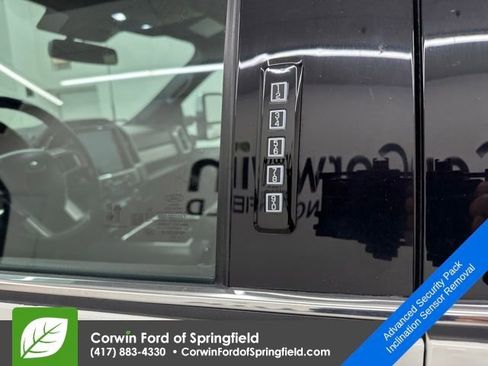 Used 2022 Ford F350 Platinum w/ FX4 Off-Road Package image 22