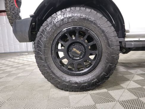 Used 2022 Ford Bronco Outer Banks image 34