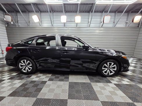 Used 2023 Honda Civic LX image 10