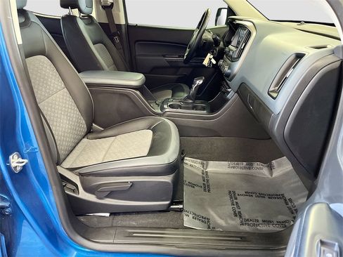 Used 2022 Chevrolet Colorado Z71 image 27