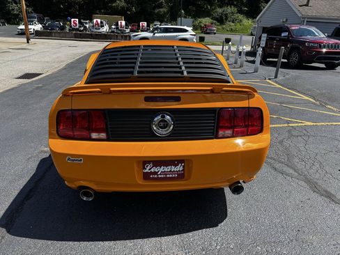 Used 2008 Ford Mustang GT RWD image 6
