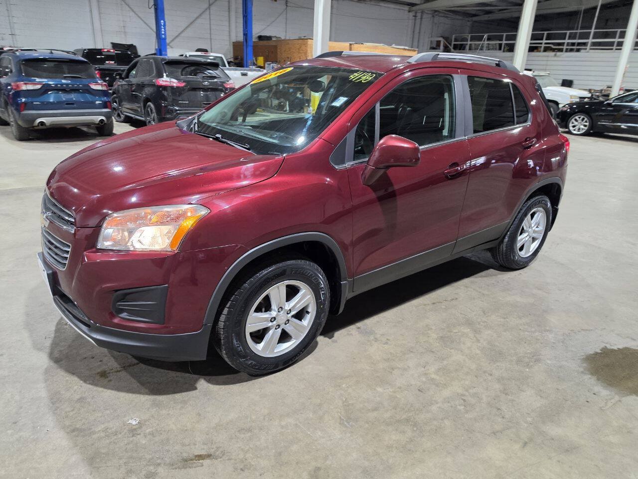 Used 2016 Chevrolet Trax LT w/ LT Convenience Package AWD/4WD image 2
