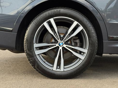 Used 2019 BMW X7 xDrive50i w/ M Sport Package AWD/4WD image 17
