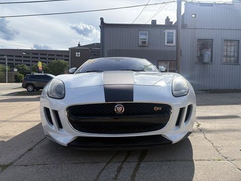 Used 2017 Jaguar F-TYPE S RWD image 2
