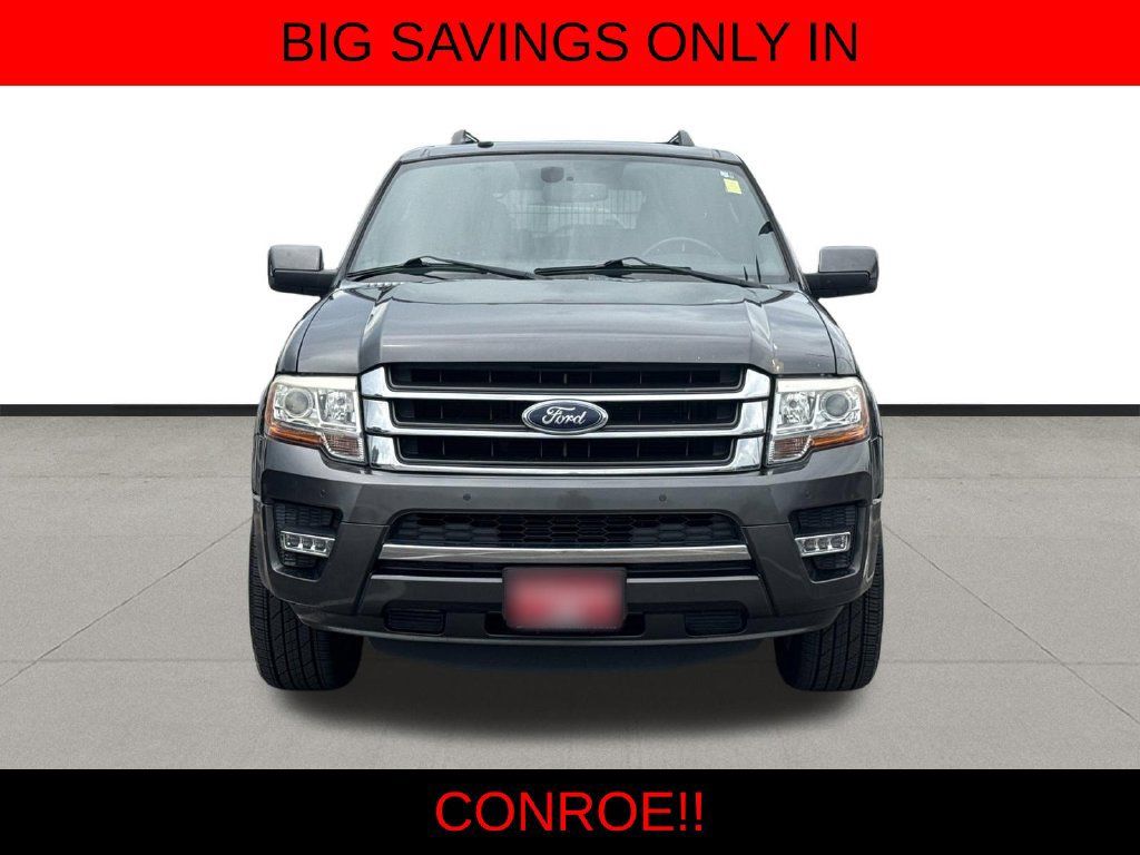 Used 2017 Ford Expedition EL Limited w/ Equipment Group 301A RWD image 2