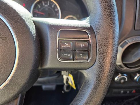 Used 2011 Jeep Wrangler Sport w/ Black Appearance Group image 31