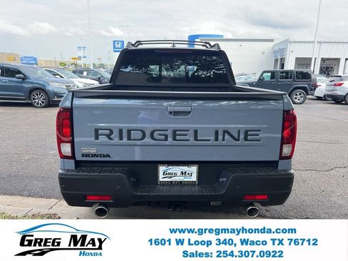 New 2026 Honda Ridgeline Black Edition image 5
