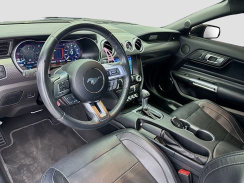 Used 2022 Ford Mustang GT Premium w/ GT Performance Package RWD image 7