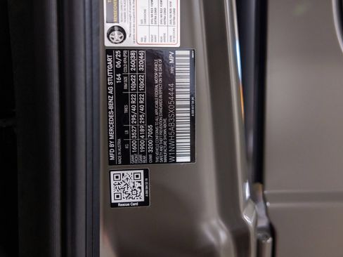 Used 2025 Mercedes-Benz G 63 AMG 4MATIC w/ Night Package Magno image 47