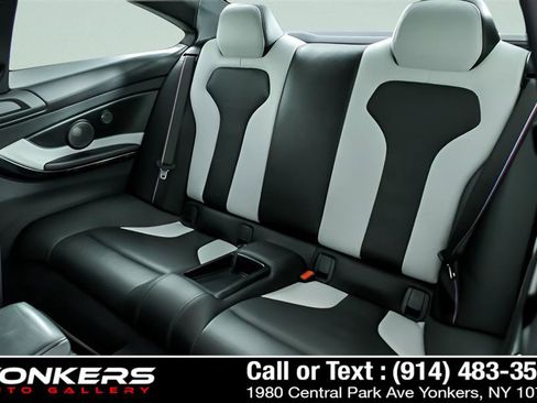 Used 2020 BMW M4 Coupe w/ Competition Package image 10