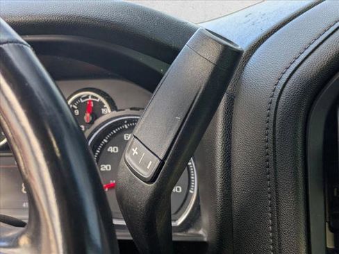 Used 2020 Chevrolet Silverado 1500 LT w/ All-Star Edition image 12