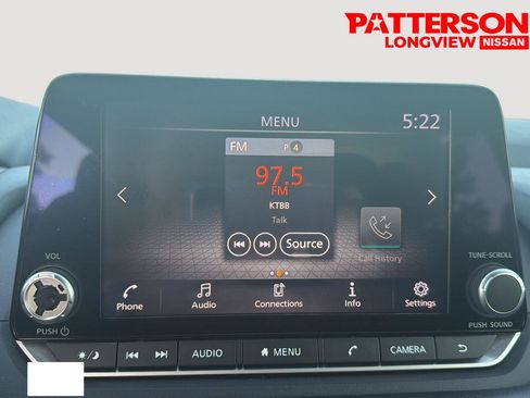 Used 2024 Nissan Rogue S FWD image 7
