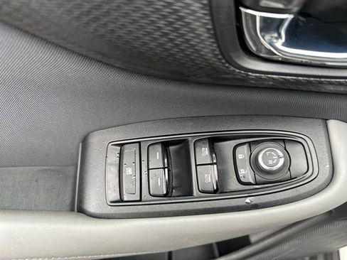Used 2024 Subaru Outback Premium AWD/4WD image 19