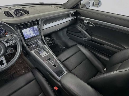 Certified 2018 Porsche 911 Turbo AWD/4WD image 25