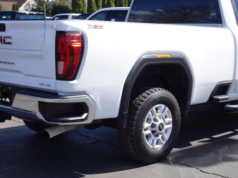 Used 2022 GMC Sierra 3500 Pro w/ Fleet Convenience Package image 10