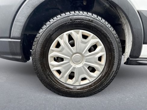 Used 2020 Ford Transit 150 XL image 20