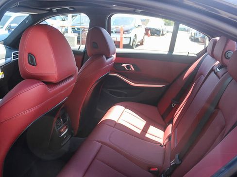 Used 2026 BMW 330i Sedan w/ M Sport Package RWD image 17