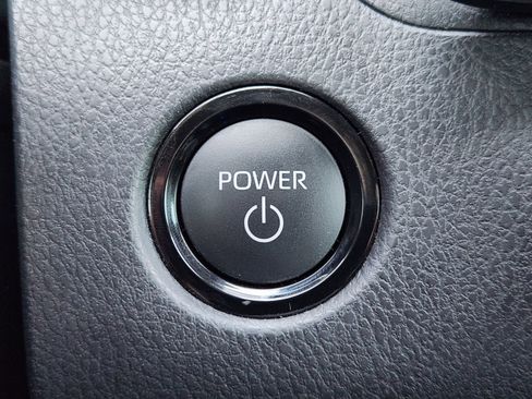 Used 2025 Toyota Camry SE w/ Multimedia Upgrade Package image 25