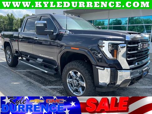 New 2026 GMC Sierra 2500 SLT w/ SLT Premium Package AWD/4WD image 1
