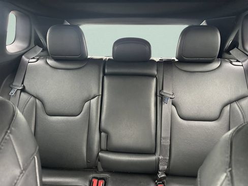 Used 2025 Jeep Compass Limited w/ Elite Group AWD/4WD image 11