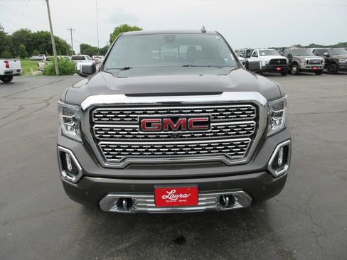 Used 2019 GMC Sierra 1500 Denali w/ Denali Ultimate Package AWD/4WD image 13