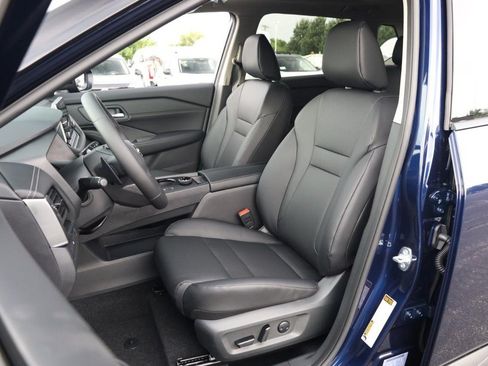 New 2026 Nissan Rogue Dark Armor AWD/4WD image 7