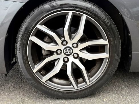 Used 2014 Scion tC FWD image 38