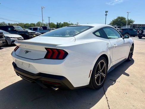 Certified 2024 Ford Mustang Coupe RWD image 5