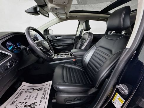 Certified 2023 Ford Edge SEL w/ Convenience Package AWD/4WD image 2