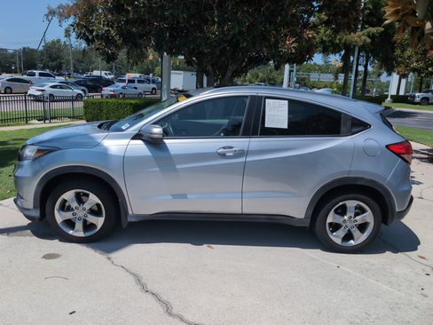 Used 2017 Honda HR-V EX-L image 7