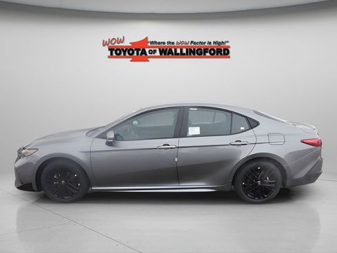 New 2026 Toyota Camry SE w/ Convenience Package image 2