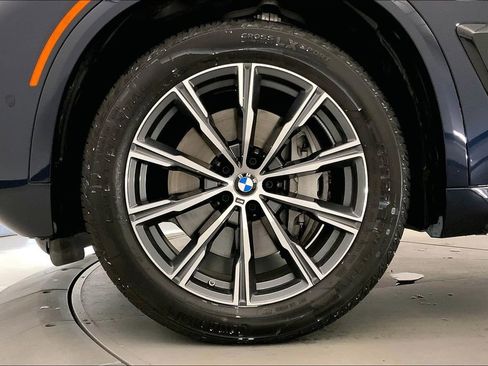 New 2026 BMW X5 xDrive50e w/ M Sport Package image 9