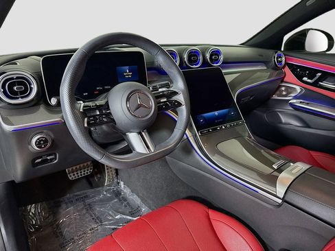 Used 2024 Mercedes-Benz CLE 450 4MATIC Coupe image 9