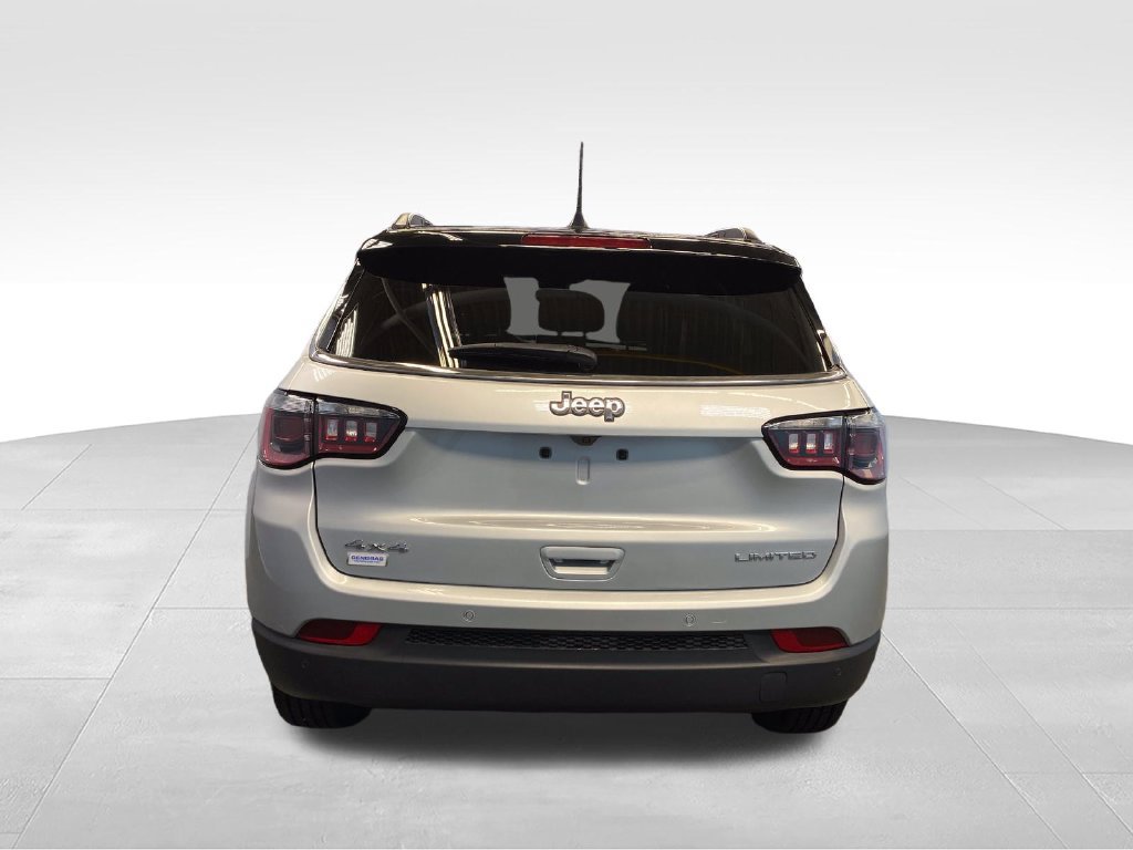 Certified 2025 Jeep Compass Limited AWD/4WD image 7