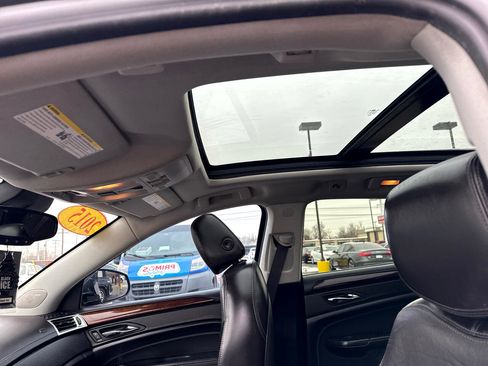 Used 2015 Cadillac SRX Luxury w/ Driver Awareness Package image 30