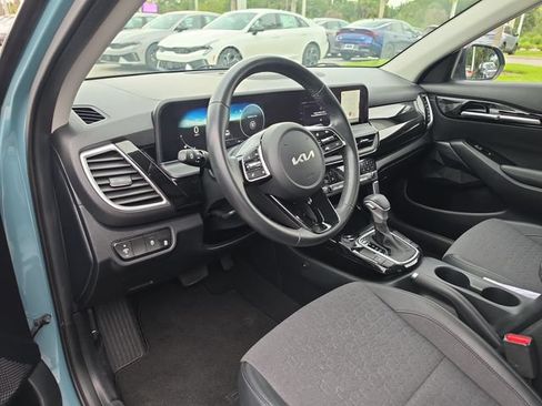 Certified 2024 Kia Seltos S FWD image 13
