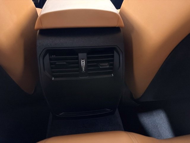 Used 2026 BMW M440i Convertible RWD image 24