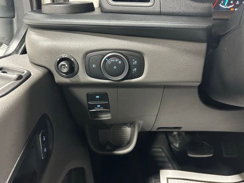 Used 2025 Ford Transit 350 XLT AWD/4WD image 17