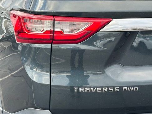 Used 2019 Chevrolet Traverse LT image 15