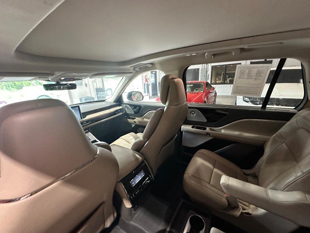 Used 2020 Lincoln Aviator Reserve w/ Equipment Group 202A AWD/4WD image 15