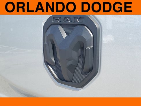 New 2026 RAM 1500 4x4 Crew Cab image 6