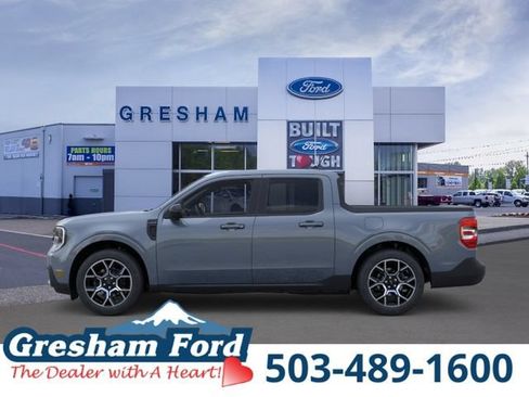 New 2026 Ford Maverick Lariat AWD/4WD image 3