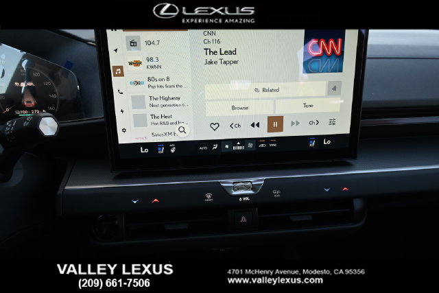 New 2026 Lexus ES 350e w/ Convenience Package FWD image 8