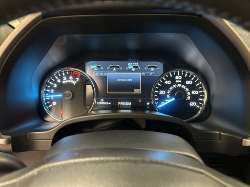 Used 2019 Ford F150 Lariat w/ Trailer Tow Package image 19