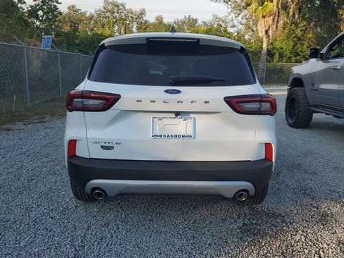 New 2026 Ford Escape Active image 8
