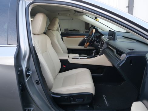 Certified 2022 Lexus RX 350 FWD w/ Premium Package image 15