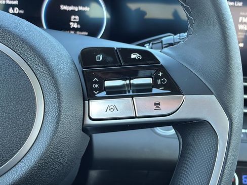 New 2026 Hyundai Elantra Limited FWD image 27