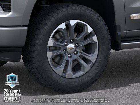 New 2026 Chevrolet Silverado 1500 High Country w/ Technology Package AWD/4WD image 9
